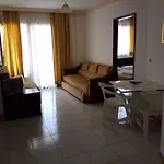 Apart Otel Kamelya 3*