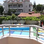 Apart Otel Kamelya