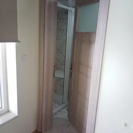 Lägenhetshotell Kamelya 3*