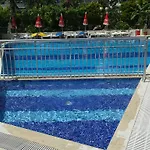 Kamelya 3*