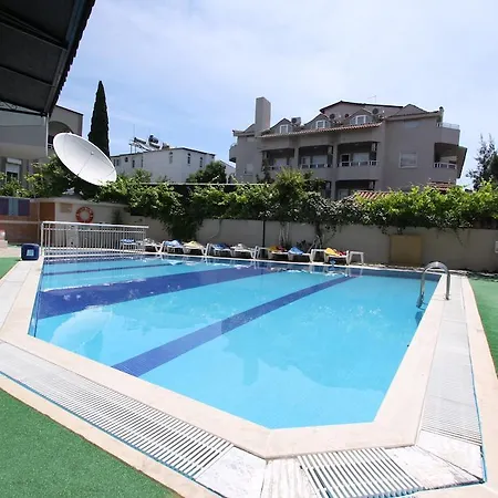 Apart Otel Kamelya 3*