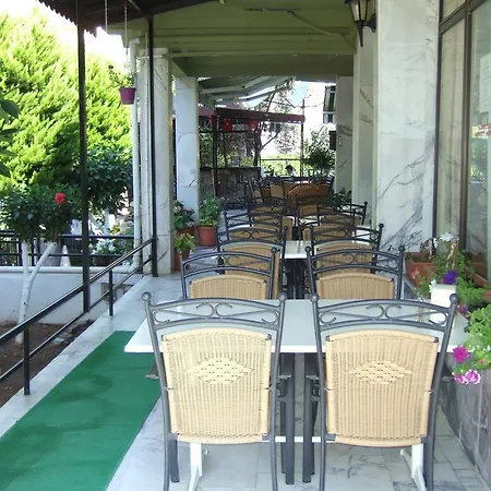 Apart Otel Kamelya 3*