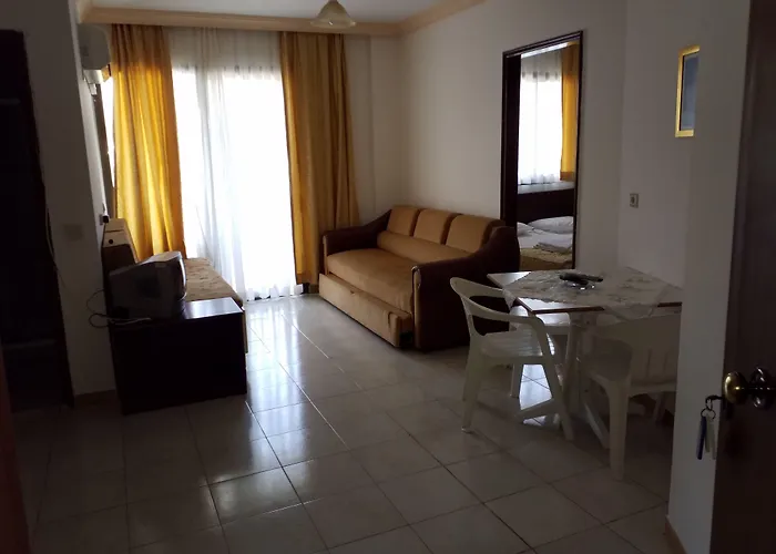 Aparthotel Kamelya 3*