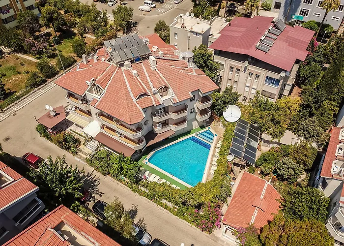 Kamelya Aparthotel 3*