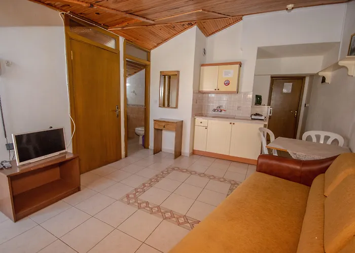 Aparthotel Kamelya