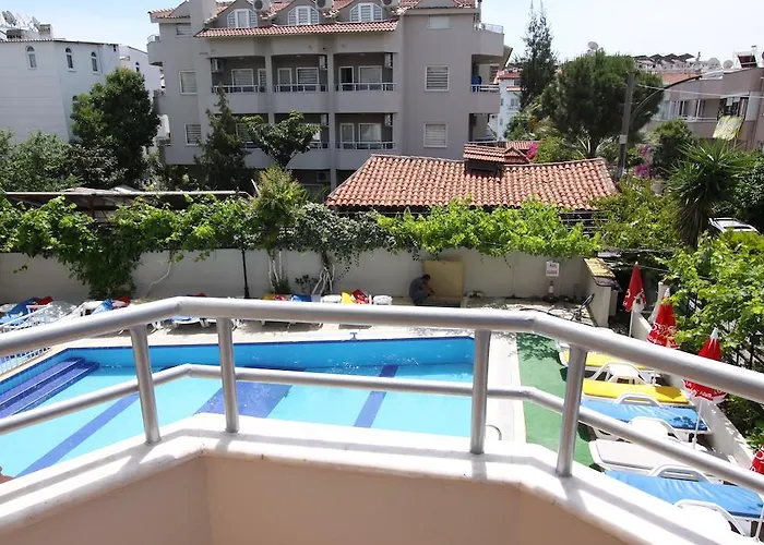 Aparthotel Kamelya